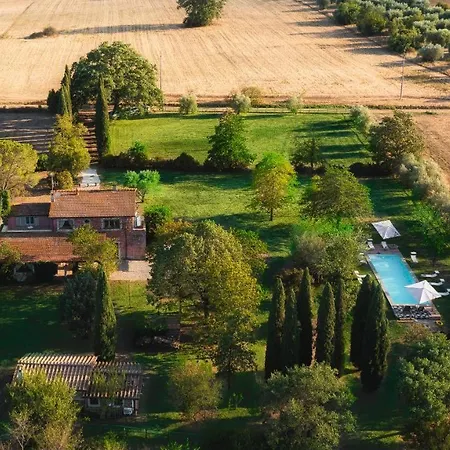 Casale Dell'oasi 12, Emma *